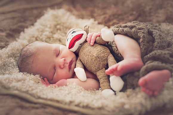 Picture Moments Photography | Marisela Fant | Newborn Gallery