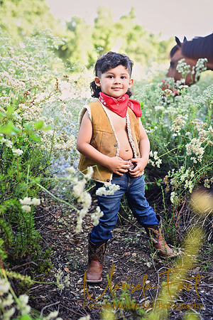 Outdoor Session 3 year old cowboy