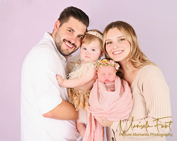 Picture Moments Photography | Marisela Fant | Newborn Gallery
