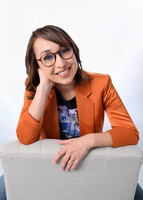 Picture Moments Photography | Marisela Fant | Professional Headshots
