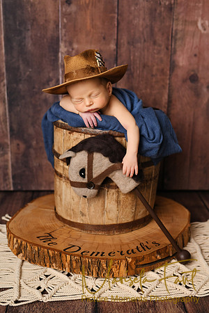 Picture Moments Photography | Marisela Fant | Newborn Gallery