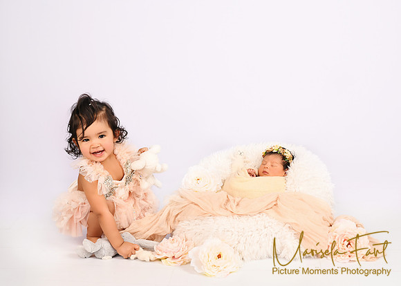 Picture Moments Photography | Marisela Fant | Newborn Gallery