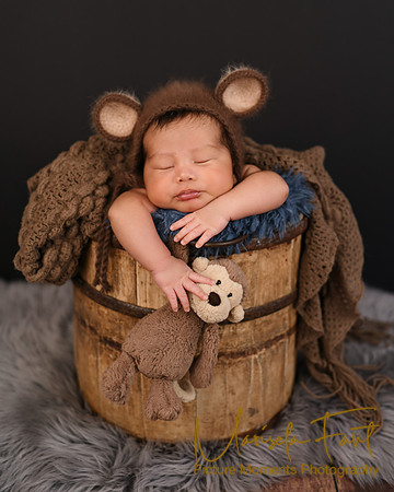 Picture Moments Photography | Marisela Fant | Newborn Gallery