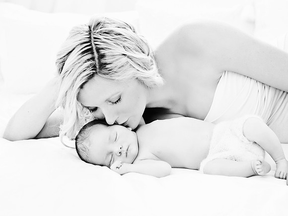 Picture Moments Photography | Marisela Fant | Newborn Gallery