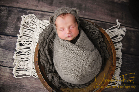 Picture Moments Photography | Marisela Fant | Newborn Gallery