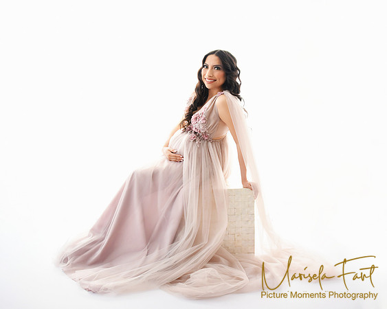 Picture Moments Photography | Marisela Fant | Couture Maternity