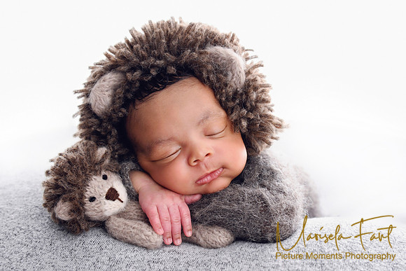 Picture Moments Photography | Marisela Fant | Newborn Gallery