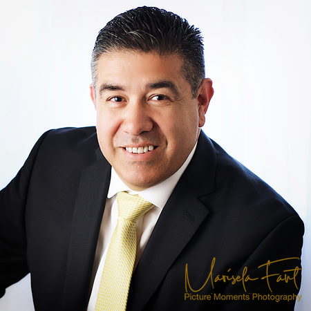 Picture Moments Photography | Marisela Fant | Professional Headshots