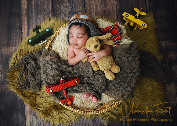 Picture Moments Photography | Marisela Fant | Newborn Gallery