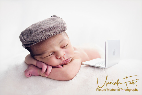 Picture Moments Photography | Marisela Fant | Newborn Gallery