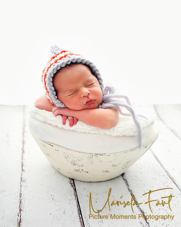 Picture Moments Photography | Marisela Fant | Newborn Gallery