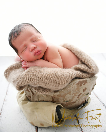 Picture Moments Photography | Marisela Fant | Newborn Gallery