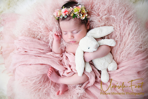 Picture Moments Photography | Marisela Fant | Newborn Gallery
