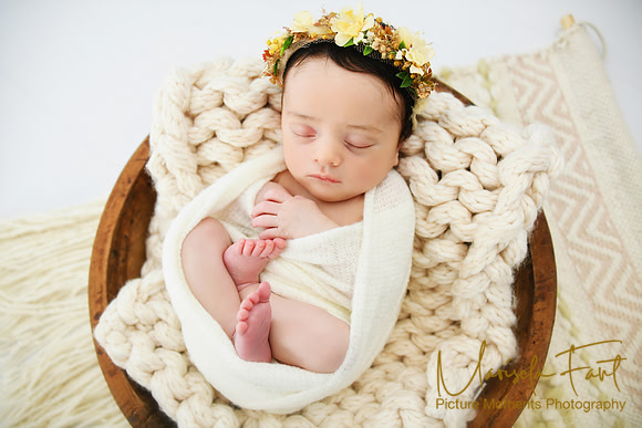 Picture Moments Photography | Marisela Fant | Newborn Gallery