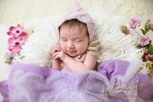 Picture Moments Photography | Marisela Fant | Newborn Gallery