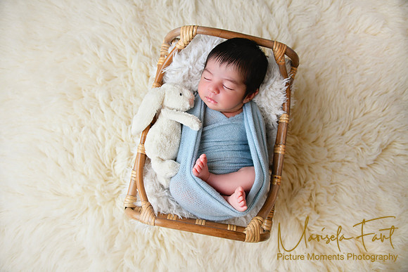 Picture Moments Photography | Marisela Fant | Newborn Gallery