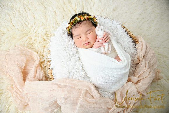 Picture Moments Photography | Marisela Fant | Newborn Gallery